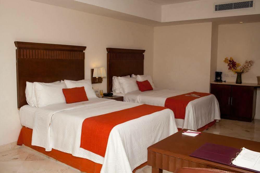 Hotel Ramada Plaza By Wyndham Veracruz Boca Del Rio Extérieur photo